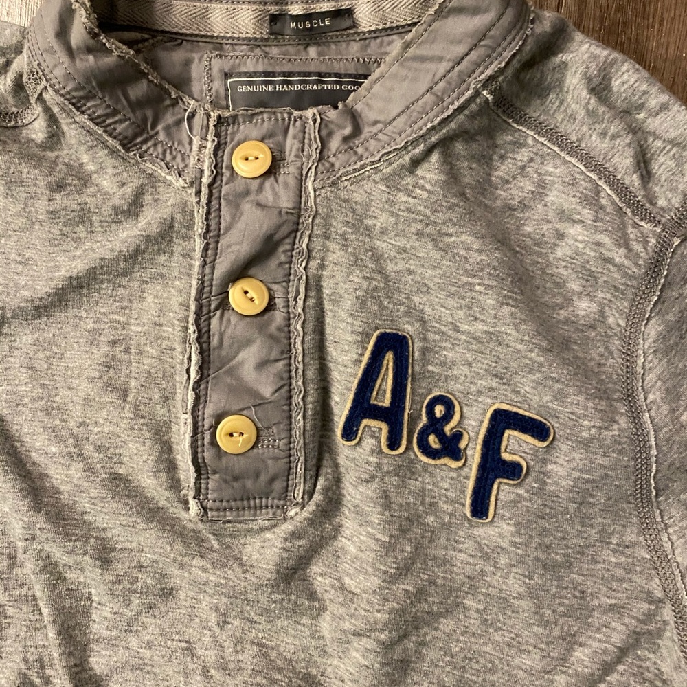 Abercrombie & Fitch Light Sweatshirt - Picture 3 of 7